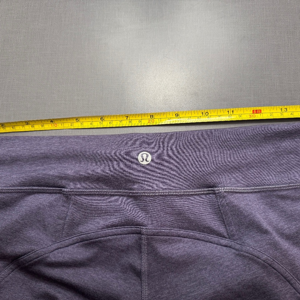 Lululemon Leggings Size 12 - Picture 4 of 7